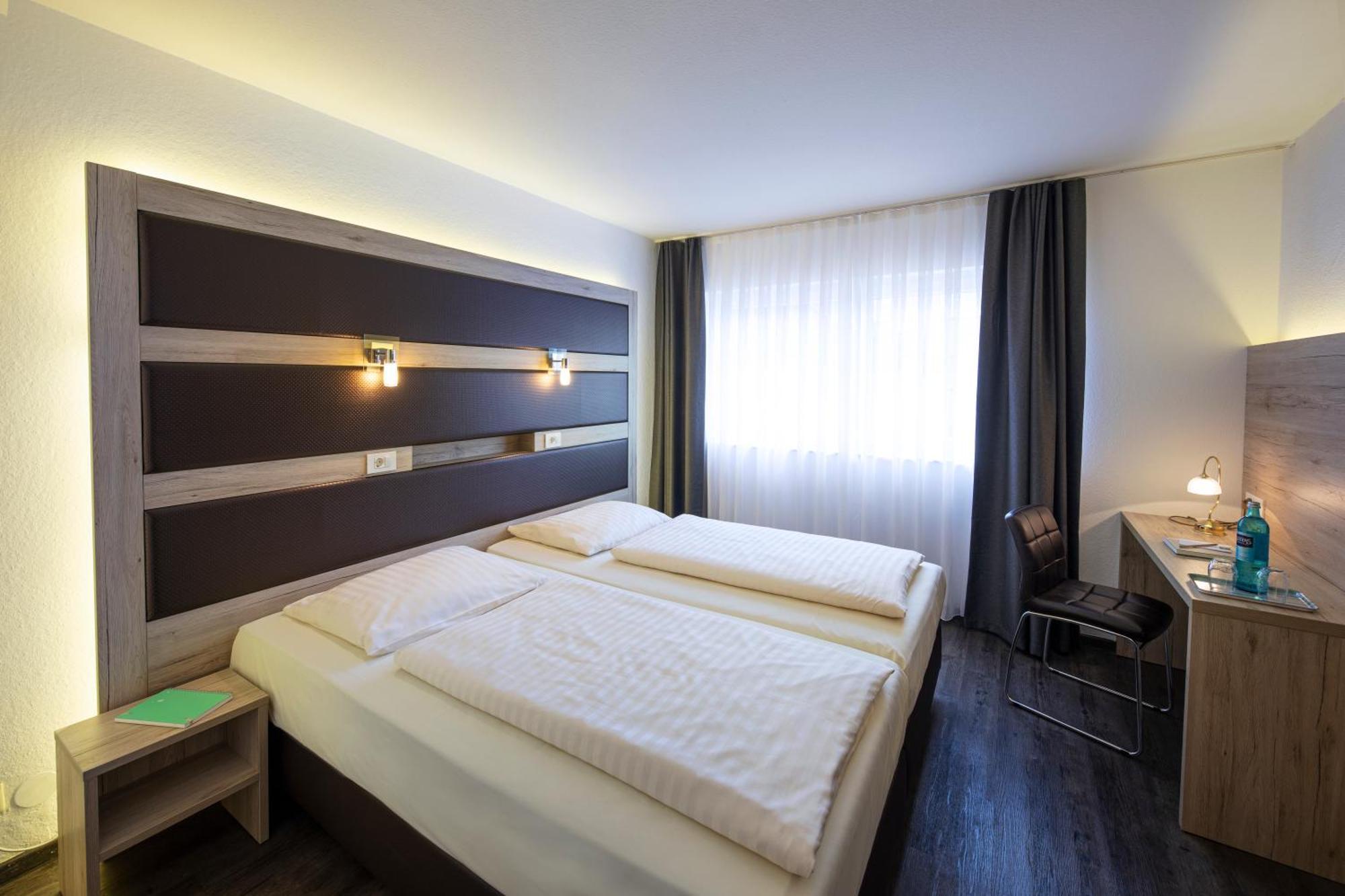 Roomingtons Lueneburger Heide 호덴하겐 외부 사진